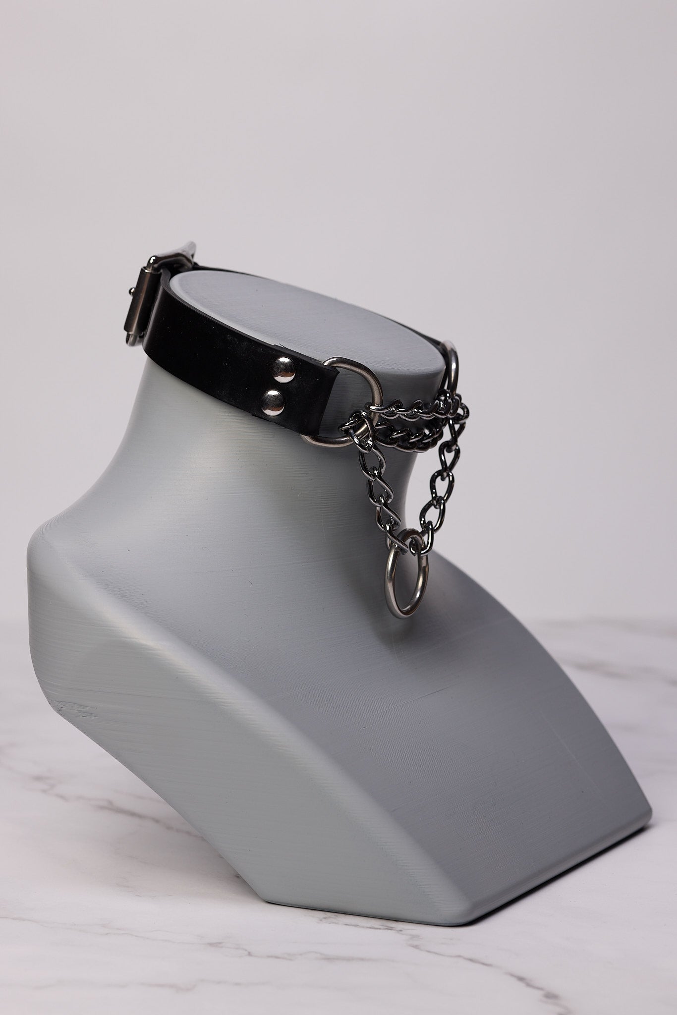 The Indomitus Collar V-B