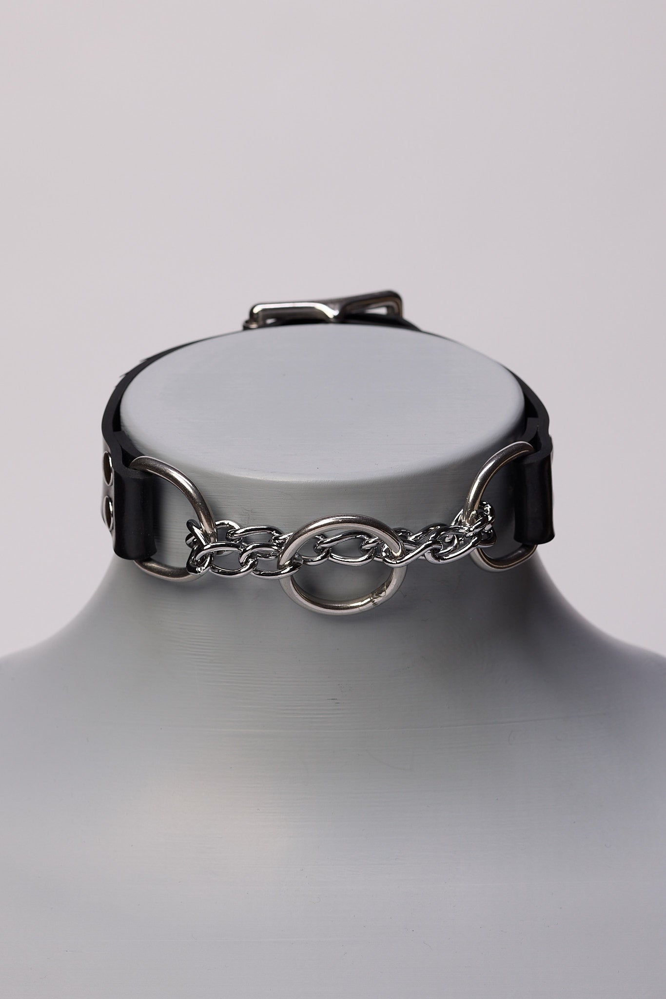 The Indomitus Collar V-A
