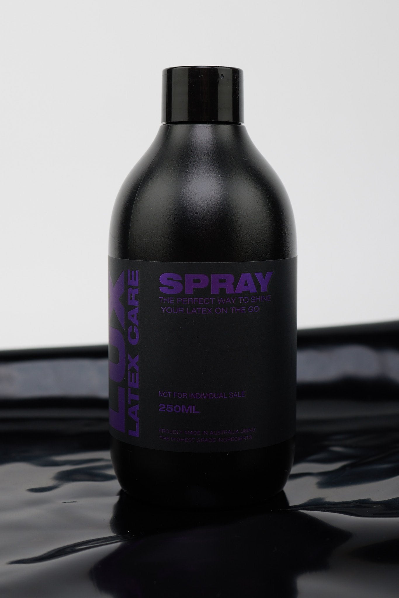 LUX Latex Spray
